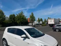 Gebraucht Chevrolet Aveo 95 PS (69 kW) 2013 Weiß Kleinwagen