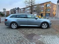 Gebraucht Skoda Superb 2018 Grau Kombi