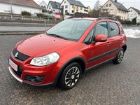 Gebraucht Suzuki SX4 Club 135 PS (99 kW) 2012 Rot Limousine