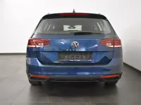 Gebraucht VW Passat Business 150 PS (110 kW) 2020 Blau Kombi