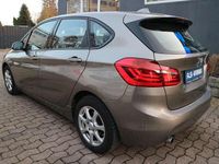 Gebraucht BMW 218 150 PS (110 kW) 2014 Platinsilber Van / Kleinbus