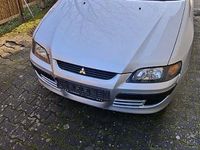 Gebraucht Mitsubishi Space Star 122 PS (89 kW) 2002 Silber Van / Kleinbus