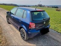 Gebraucht VW Polo 75 PS (55 kW) 2005 Blau Kleinwagen