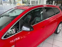Gebraucht Opel Astra 194 PS (142 kW) 2015 Rot Limousine