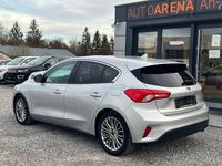 Gebraucht Ford Focus Titanium 125 PS (91 kW) 2018 Silber Limousine