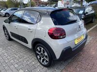 gebraucht Citroën C3 Shine 1.2 Pure Tech Alu 17 PDC SHZ Klima