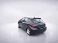 Gebraucht Peugeot 208 Active 82 PS (60 kW) 2018 Blau Kleinwagen