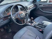 Gebraucht BMW 320 170 PS (125 kW) 2004 Saphirschwarz Limousine