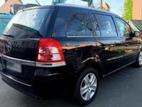 Gebraucht Opel Zafira 120 PS (88 kW) 2012 Schwarz Van / Kleinbus