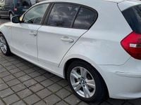 Gebraucht BMW 118 143 PS (105 kW) 2010 Weiß Kleinwagen