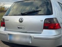 Gebraucht VW Golf IV Basis 105 PS (77 kW) 2002 Silber Kleinwagen