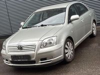 Gebraucht Toyota Avensis Sol 129 PS (94 kW) 2004 Silber Kleinwagen
