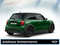 Gebraucht Mini Cooper Classic 136 PS (100 kW) 2023  british racing green (metallic) Kleinwagen