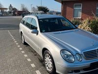 Gebraucht Mercedes E200 Elegance 163 PS (119 kW) 2005 Silber Kombi