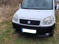 Gebraucht Fiat Doblò 75 PS (55 kW) 2009 Weiß Van / Kleinbus