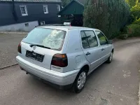 Używany VW Golf III 60 KM (44 kW) 1997 Srebrny Sedan/Limuzyna