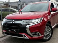 Gebraucht Mitsubishi Outlander P-HEV Top 224 PS (164 kW) 2021 Rot SUV