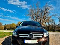 Gebraucht Mercedes B220 177 PS (130 kW) 2017 Braun Van / Kleinbus