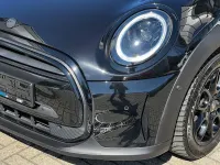 Gebraucht Mini Cooper Essential 136 PS (100 kW) 2021 Schwarz (metallic) Kleinwagen