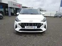 Gebraucht Hyundai i10 Edition 30 67 PS (49 kW) 2021 Weiß Kleinwagen