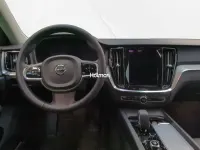 Gebraucht Volvo V60 Plus 197 PS (144 kW) 2024 Blau Kombi