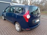 Gebraucht Dacia Lodgy Comfort 102 PS (75 kW) 2017 Blau Van / Kleinbus
