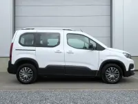 Gebraucht Peugeot Rifter Allure 131 PS (96 kW) 2023 Weiß Van / Kleinbus