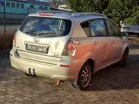 Gebraucht Toyota Corolla Verso 129 PS (94 kW) 2005 Silber Van / Kleinbus