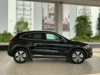 Gebraucht Mercedes GLA250 Progressive 218 PS (160 kW) 2025 Metalliclack kosmosschwarz SUV