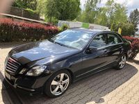 Gebraucht Mercedes E250 Avantgarde 204 PS (150 kW) 2013 Schwarz Limousine
