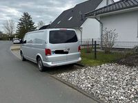 Gebraucht VW Transporter 150 PS (110 kW) 2020 Silber Van
