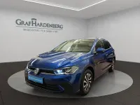 Gebraucht VW Polo Active 95 PS (69 kW) 2022 Reef blue metallic Kleinwagen