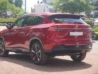 Neu MG HS Luxury 224 PS (164 kW) 2026 Rot SUV