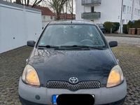 Gebraucht Toyota Yaris 68 PS (50 kW) 2001 Schwarz Kleinwagen