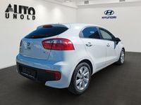 Second-hand Kia Rio 109 CP (80 kW) 2016 Alb Hatchback