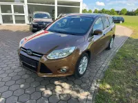 Gebraucht Ford Focus Titanium 125 PS (91 kW) 2014 Braun Kombi