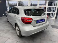 Gebraucht Mercedes A180 109 PS (80 kW) 2015 Silber Limousine