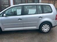 Gebraucht VW Touran 2006 Silber Van / Kleinbus