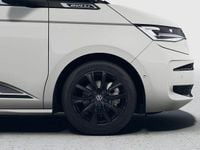 Gebraucht VW Multivan Edition 150 PS (110 kW) 2025 Candy weiß Van / Kleinbus
