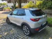 Gebraucht Kia Stonic Vision 120 PS (88 kW) 2018 Silber SUV