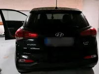 Gebraucht Hyundai i20 101 PS (74 kW) 2020 Schwarz Kleinwagen