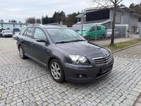 Gebraucht Toyota Avensis Executive 177 PS (130 kW) 2006 Grey metallic Kombi