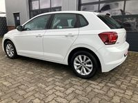 Gebraucht VW Polo Highline 95 PS (69 kW) 2018 Weiß Kleinwagen