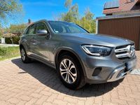 Gebraucht Mercedes 220 194 PS (142 kW) 2019 Grau SUV