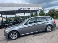 Gebraucht BMW 318 Sport Line 143 PS (105 kW) 2012 Grau Kombi