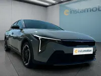 Neu Kia K4 Spirit 150 PS (110 kW) 2026 Grau Kleinwagen