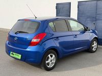 Gebraucht Hyundai i20 Edition 90 PS (66 kW) 2012 Blau Kleinwagen