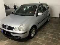 Gebraucht VW Polo 64 PS (47 kW) 2003 Grau Kleinwagen