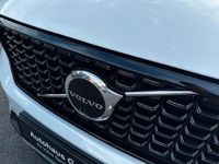 Gebraucht Volvo XC40 Plus 163 PS (119 kW) 2025 Weiß SUV