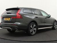 Gebraucht Volvo V60 CC Pro 252 PS (185 kW) 2021 Grau Kombi
